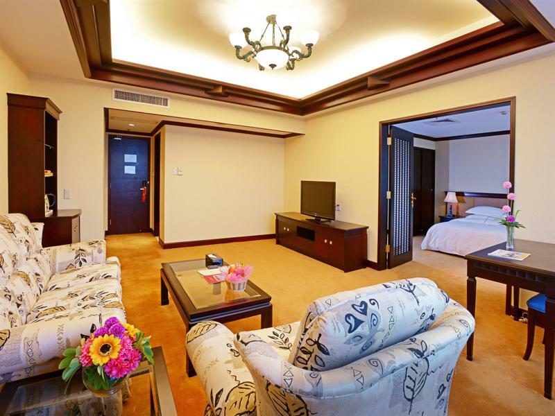 Guangzhou New Century Hotel Exterior foto